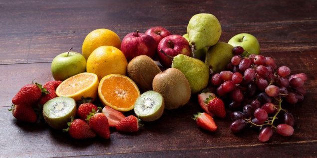 Whole Seasonal Fruit Box